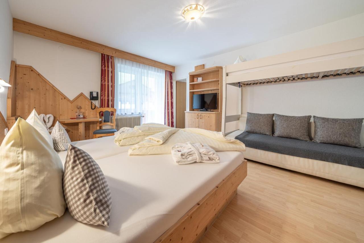 Familienhotel Replerhof Mit Kinderbetreuung Prägraten Cameră foto