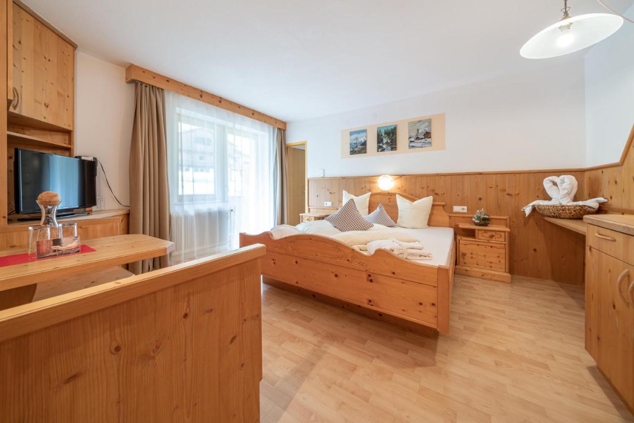 Familienhotel Replerhof Mit Kinderbetreuung Prägraten Cameră foto